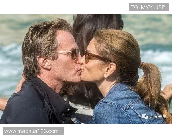 宠妻足球明星的甜蜜生活与赛场荣耀交织的浪漫故事