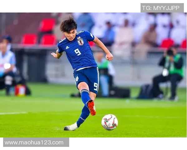 成都足球队的拼搏之路：从默默无闻到世界杯舞台的辉煌历程